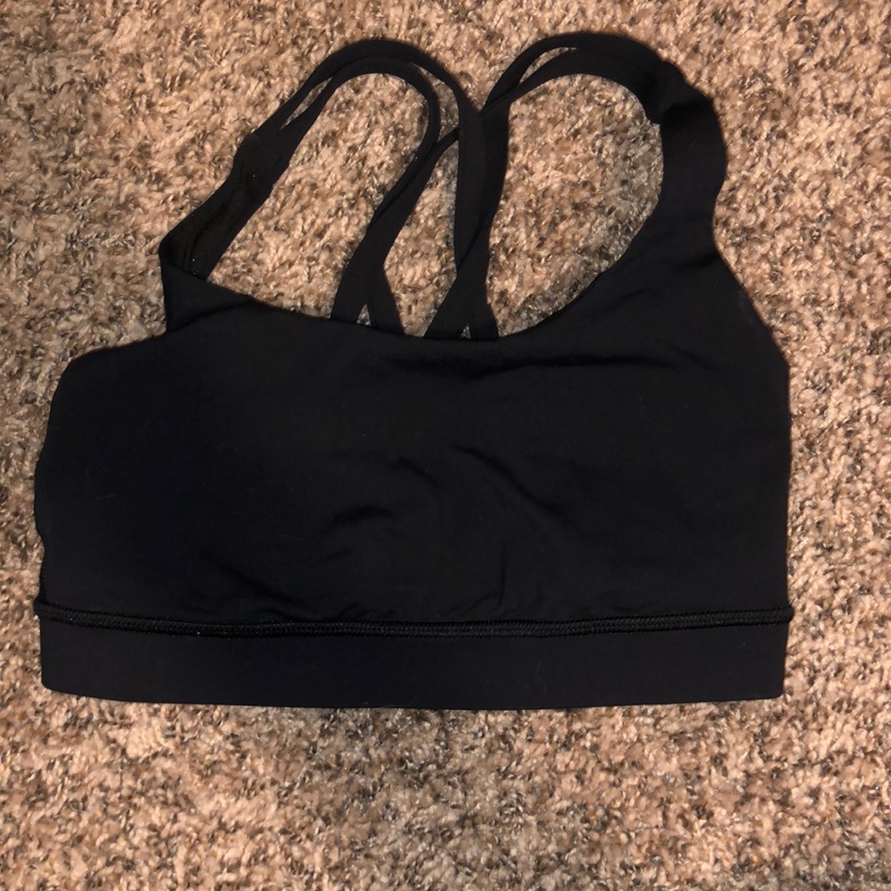 Black lululemon sports bra